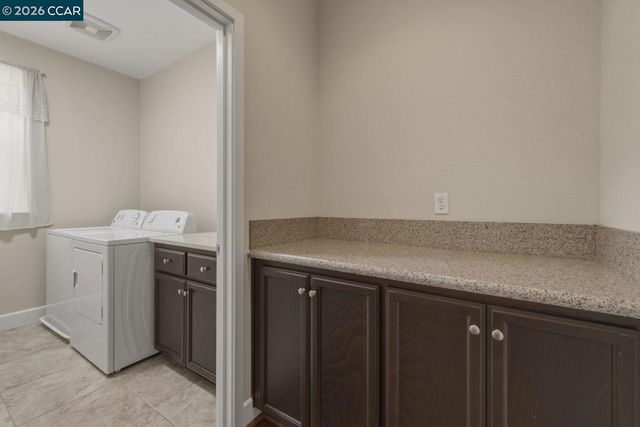 6668 Adare Ln, Dublin, CA 94568