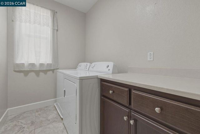 6668 Adare Ln, Dublin, CA 94568