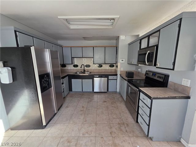 5804 Eugene Avenue, Las Vegas, NV 89108