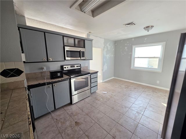 5804 Eugene Avenue, Las Vegas, NV 89108