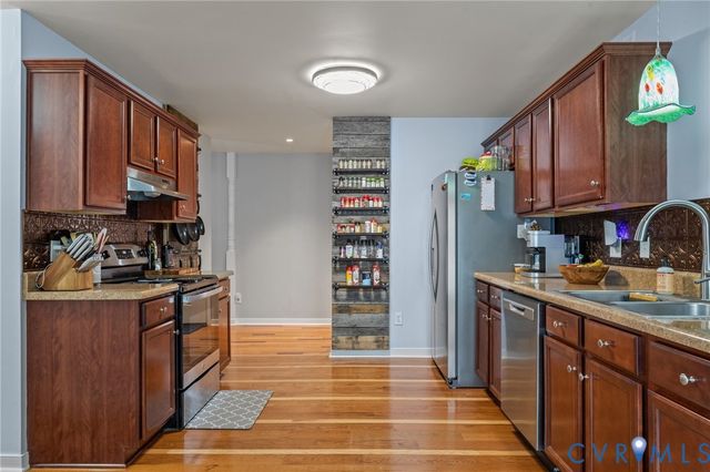 4005 Somerlane Cir, Chester, VA 23831