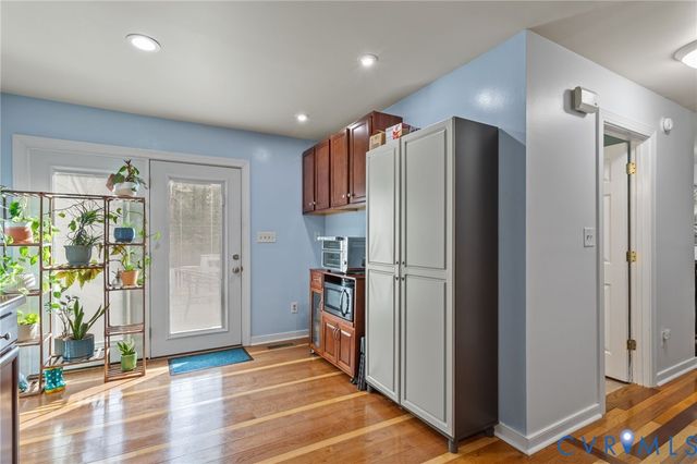 4005 Somerlane Cir, Chester, VA 23831