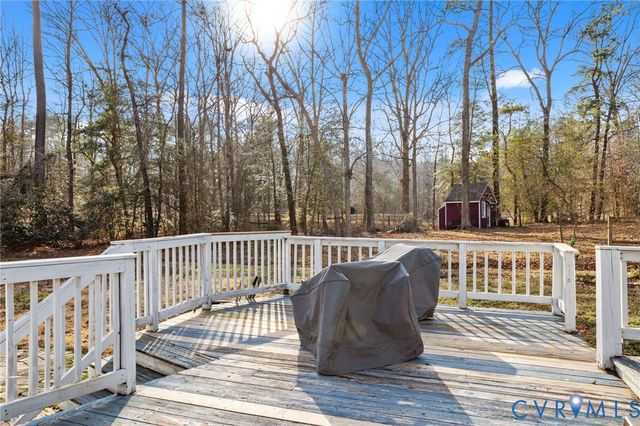 4005 Somerlane Cir, Chester, VA 23831