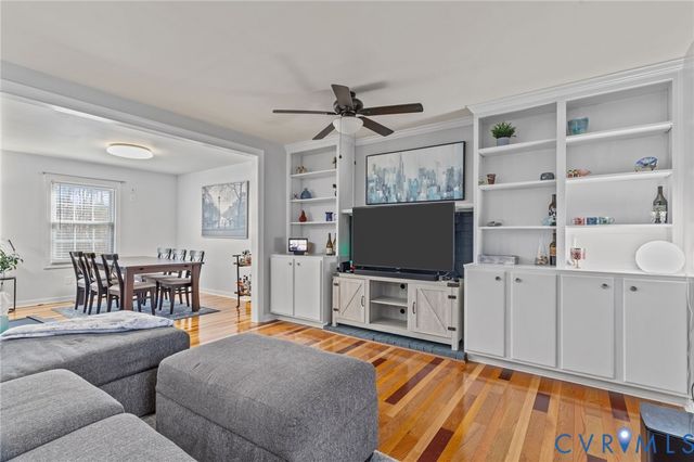 4005 Somerlane Cir, Chester, VA 23831