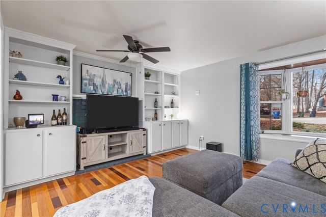 4005 Somerlane Cir, Chester, VA 23831