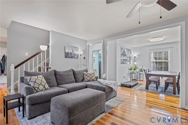 4005 Somerlane Cir, Chester, VA 23831