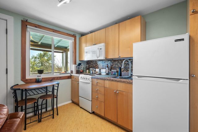 310 Eagles Nest DR, Wimberley, TX 78676