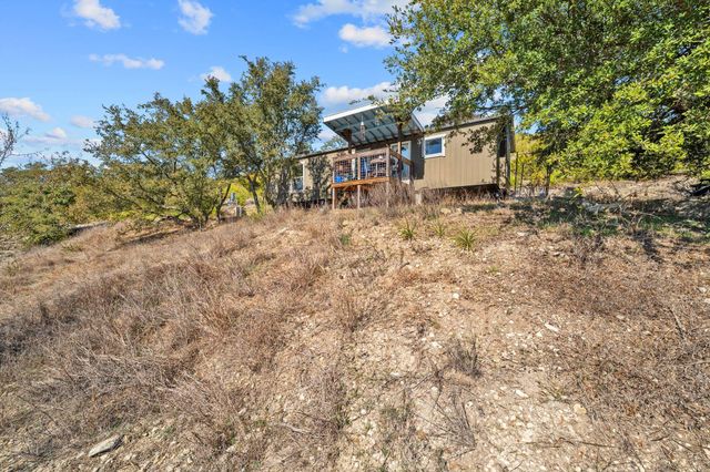 310 Eagles Nest DR, Wimberley, TX 78676