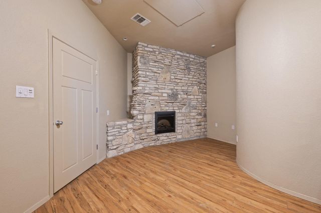 310 Eagles Nest DR, Wimberley, TX 78676