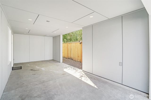 8020 17th Avenue NW, Seattle, WA 98117