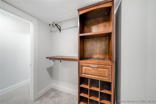 904 Assembly Road, Jeffersonville, IN 47130