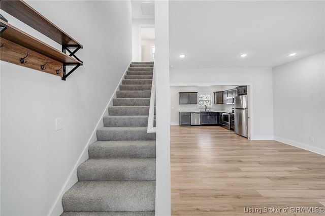 904 Assembly Road, Jeffersonville, IN 47130