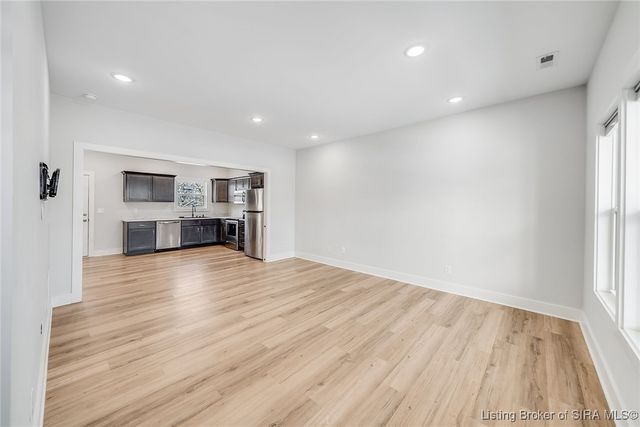 904 Assembly Road, Jeffersonville, IN 47130