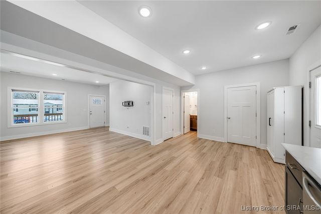 904 Assembly Road, Jeffersonville, IN 47130