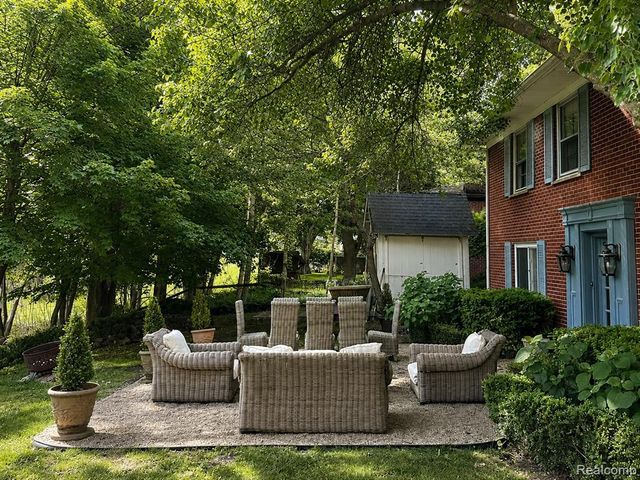 19510 Clement Road, Northville, MI 48167