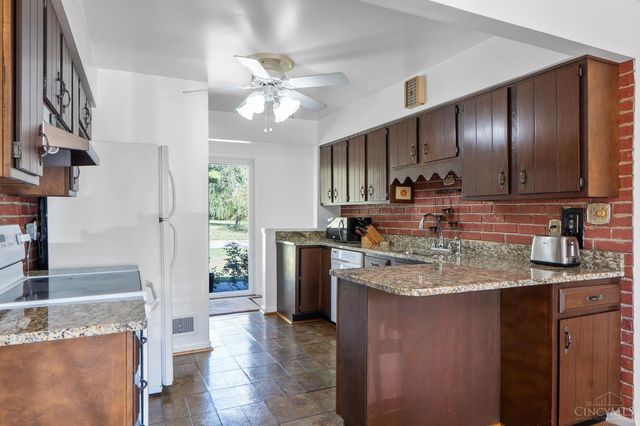 517 Wellesley Avenue, Springfield Twp., OH 45224