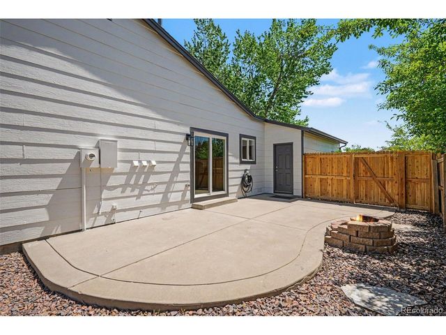 17449 E Union Dr, Aurora, CO 80015