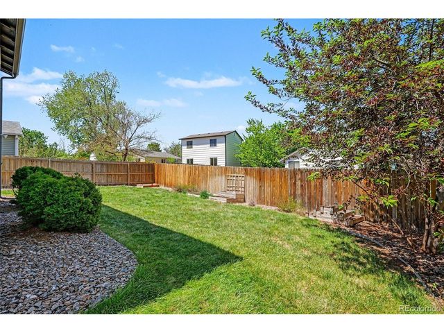 17449 E Union Dr, Aurora, CO 80015