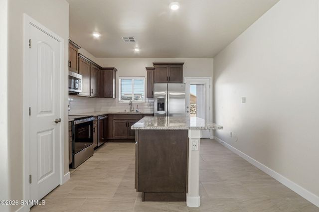 1036 Arabetto Road, Las Cruces, NM 88012