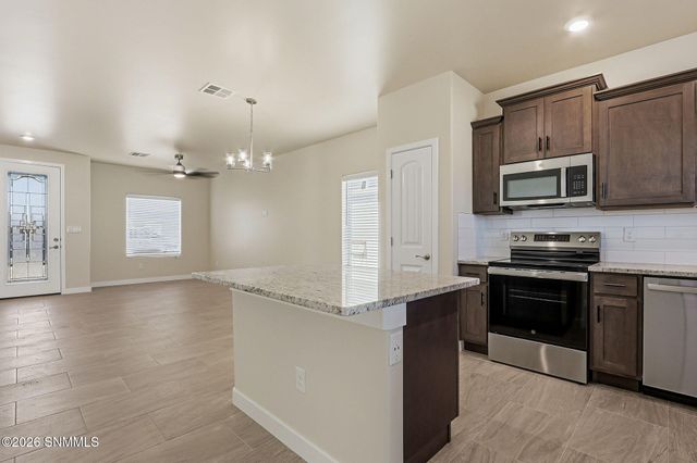 1036 Arabetto Road, Las Cruces, NM 88012