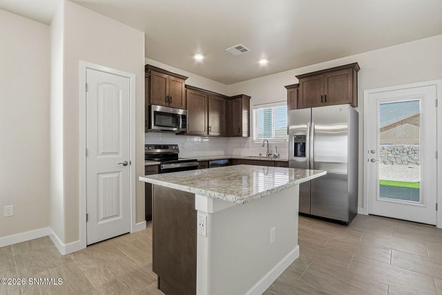 1036 Arabetto Road, Las Cruces, NM 88012