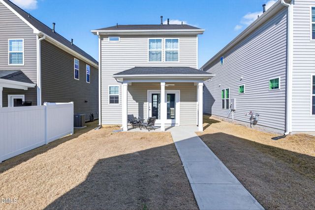 253 Buckhorn Branch Park, Clayton, NC 27520