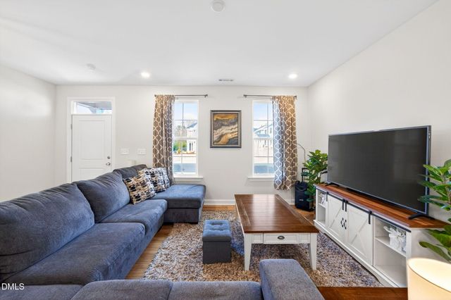 253 Buckhorn Branch Park, Clayton, NC 27520