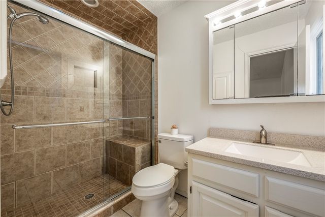 7 Haslingden Lane, Bella Vista, AR 72715