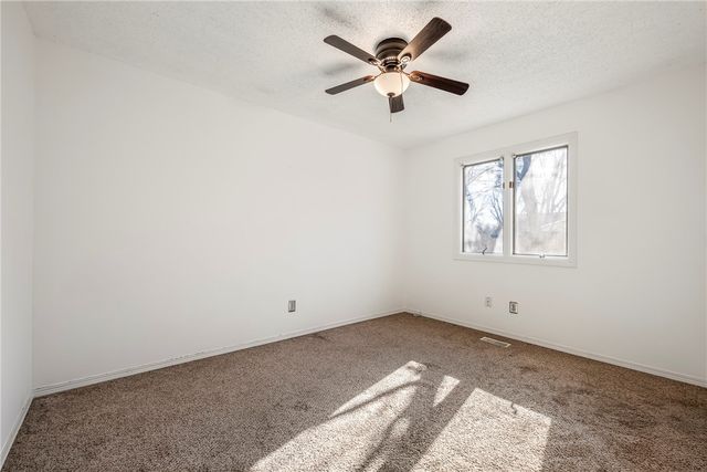 7 Haslingden Lane, Bella Vista, AR 72715