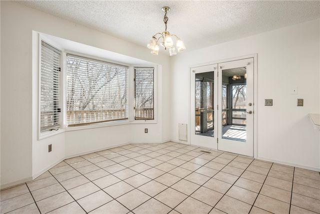 7 Haslingden Lane, Bella Vista, AR 72715