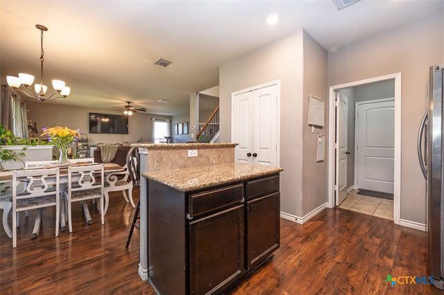 804 Vintage Way, Harker Heights, TX 76548