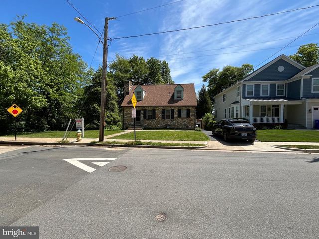 1311 N UTAH ST, Arlington, VA 22201