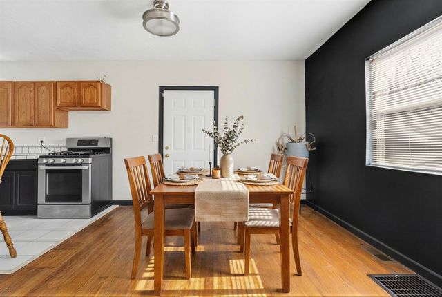 2120 E Main Street, Kalamazoo, MI 49048