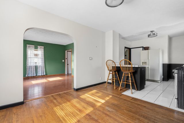 2120 E Main Street, Kalamazoo, MI 49048