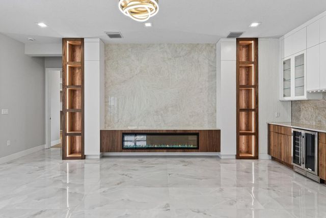 9892 Migration Point, Palm Beach Gardens, FL 33412