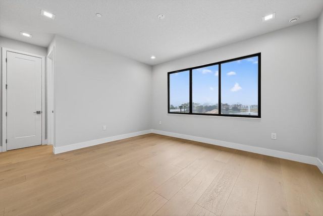 9892 Migration Point, Palm Beach Gardens, FL 33412