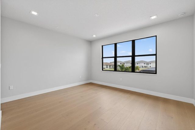 9892 Migration Point, Palm Beach Gardens, FL 33412