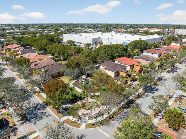 426 NE 20th Ave, Homestead, FL 33033