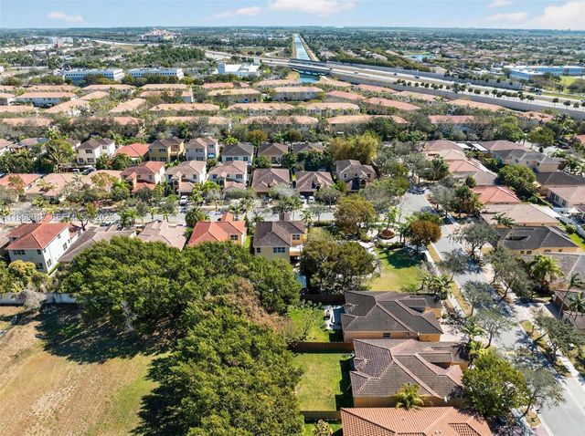 426 NE 20th Ave, Homestead, FL 33033