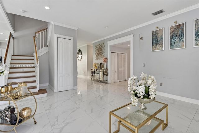 426 NE 20th Ave, Homestead, FL 33033