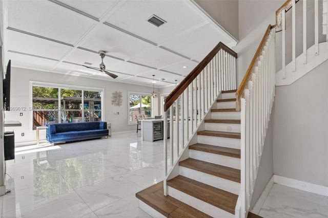 426 NE 20th Ave, Homestead, FL 33033