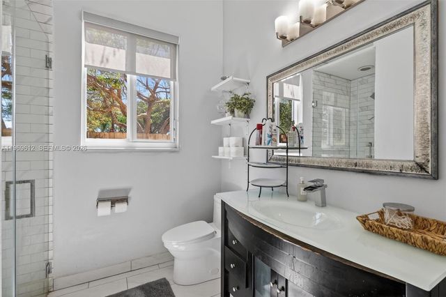 426 NE 20th Ave, Homestead, FL 33033