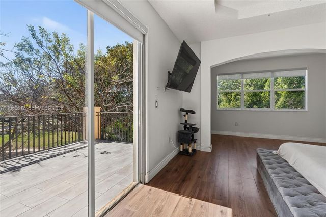 426 NE 20th Ave, Homestead, FL 33033