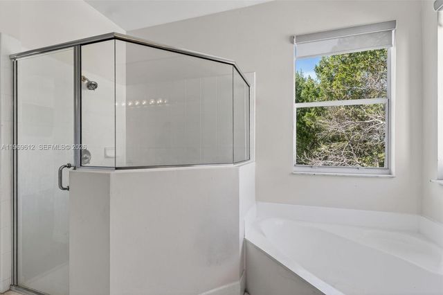 426 NE 20th Ave, Homestead, FL 33033