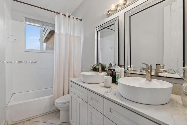 426 NE 20th Ave, Homestead, FL 33033