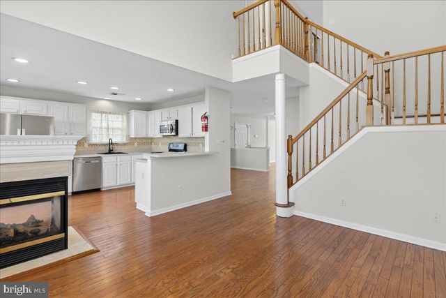 313 FOUNTAYNE LN, Trenton, NJ 08648