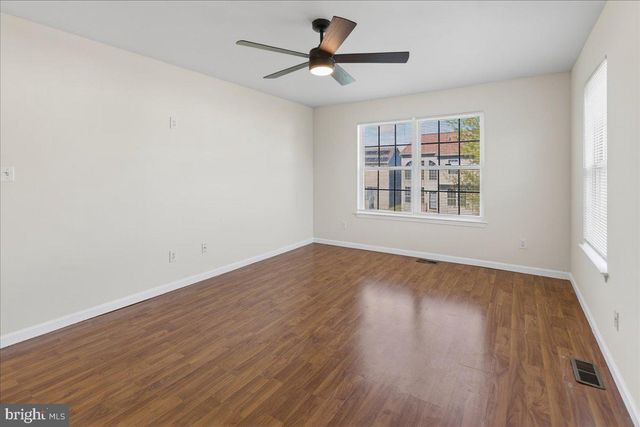 313 FOUNTAYNE LN, Trenton, NJ 08648