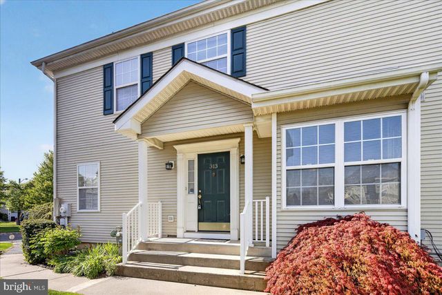 313 FOUNTAYNE LN, Trenton, NJ 08648