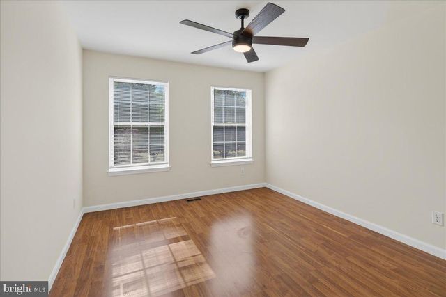 313 FOUNTAYNE LN, Trenton, NJ 08648