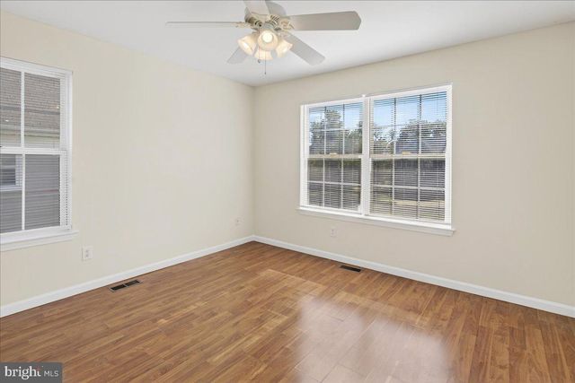 313 FOUNTAYNE LN, Trenton, NJ 08648
